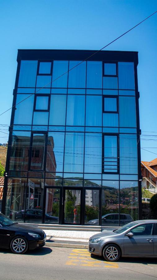 Glass Apartmani Novi Pazar Esterno foto